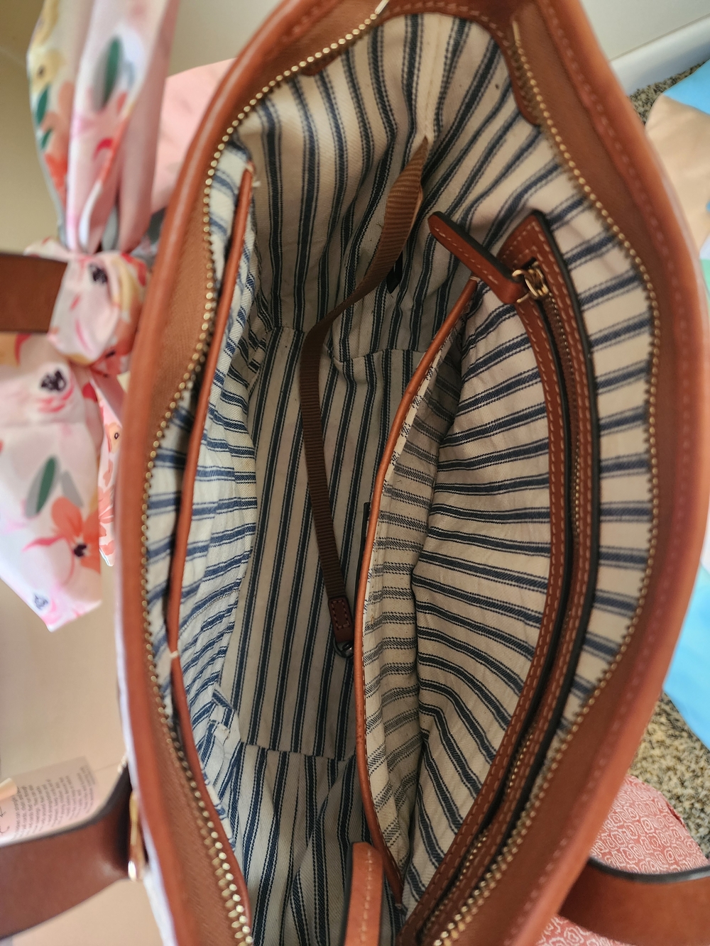 Dooney & Bourke Camden Woven Tote Bag - Picture 3 of 5